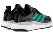 adidas SolarBoost 4 M