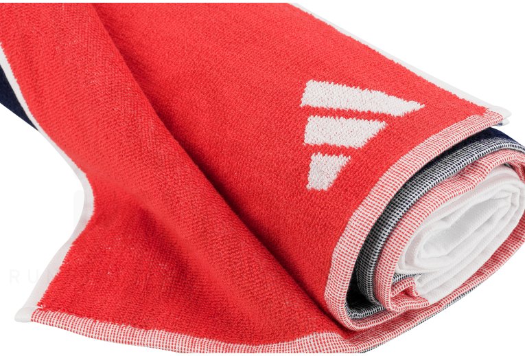 adidas Towel It seems there is no specific text provided for translation. Could you please provide the text you would like translated or confirmed as already in English?