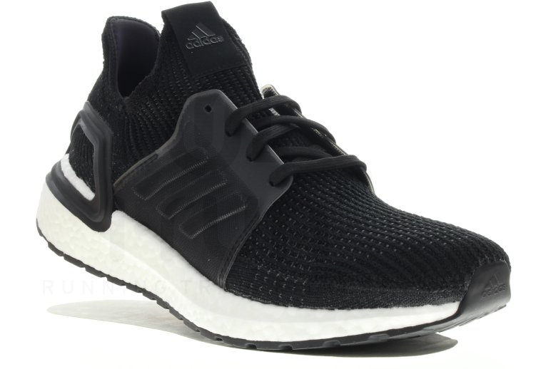 adidas UltraBOOST 19