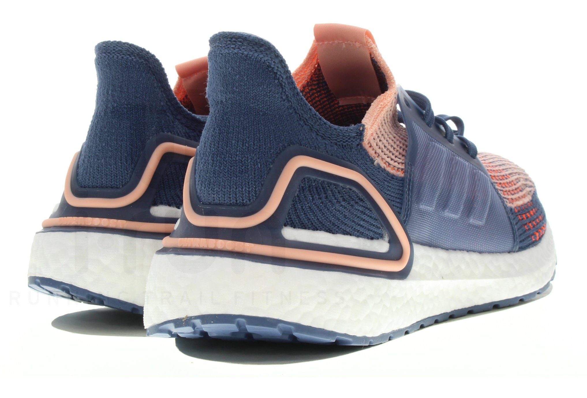 adidas UltraBOOST 19