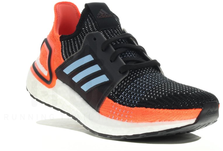 adidas UltraBOOST 19