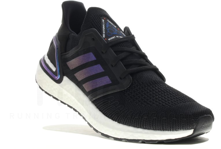 adidas UltraBOOST 20