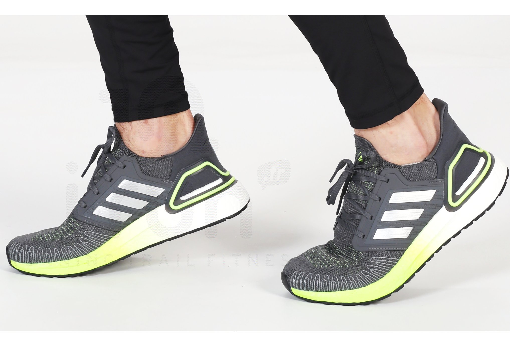 adidas UltraBOOST 20