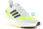 adidas UltraBOOST 21