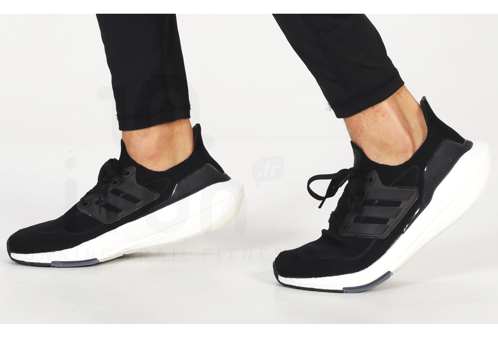 adidas UltraBOOST 21 Herren