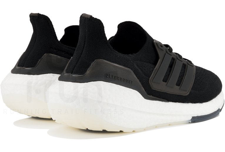 adidas UltraBOOST 21 M 