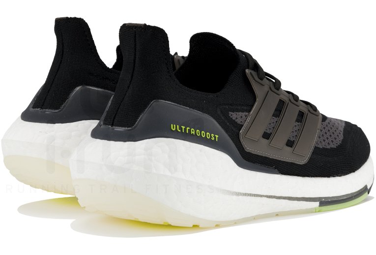 adidas UltraBOOST 21 M 