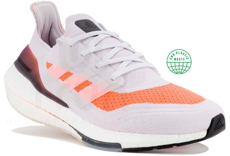 adidas UltraBOOST 21