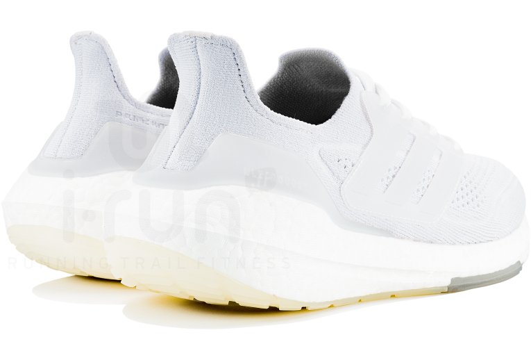 adidas UltraBOOST 21 W