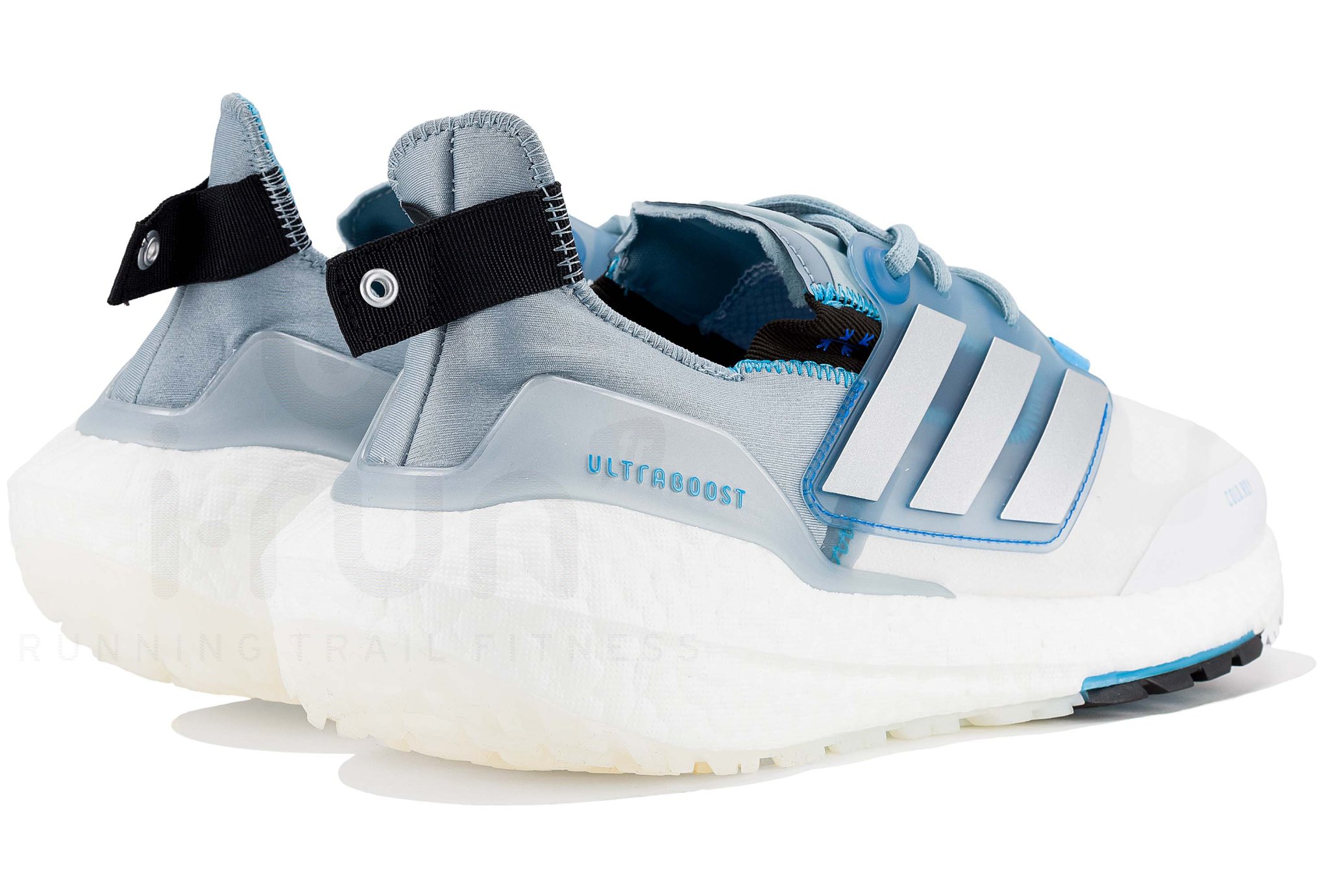 adidas UltraBOOST 22 COLD.RDY