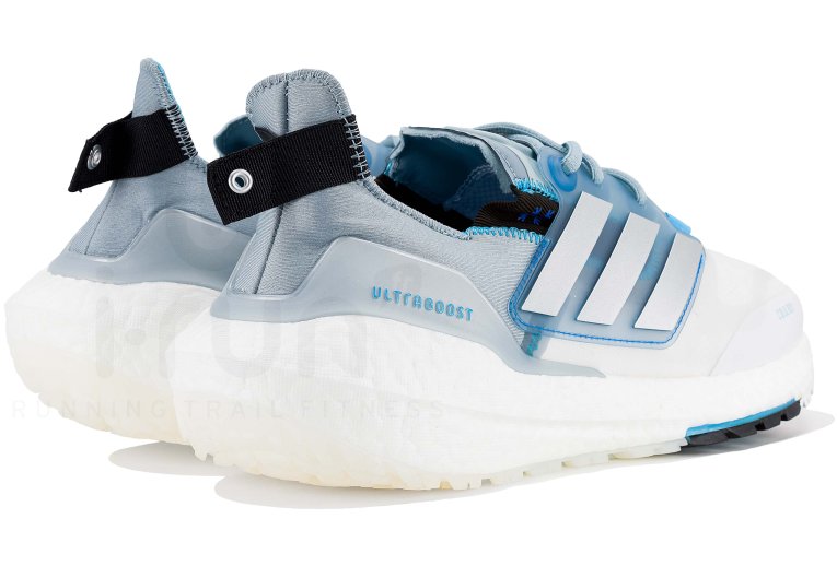 adidas UltraBOOST 22 COLD.RDY