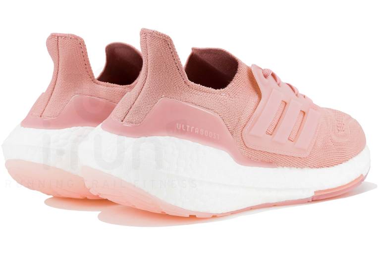 adidas UltraBOOST 22 W 
