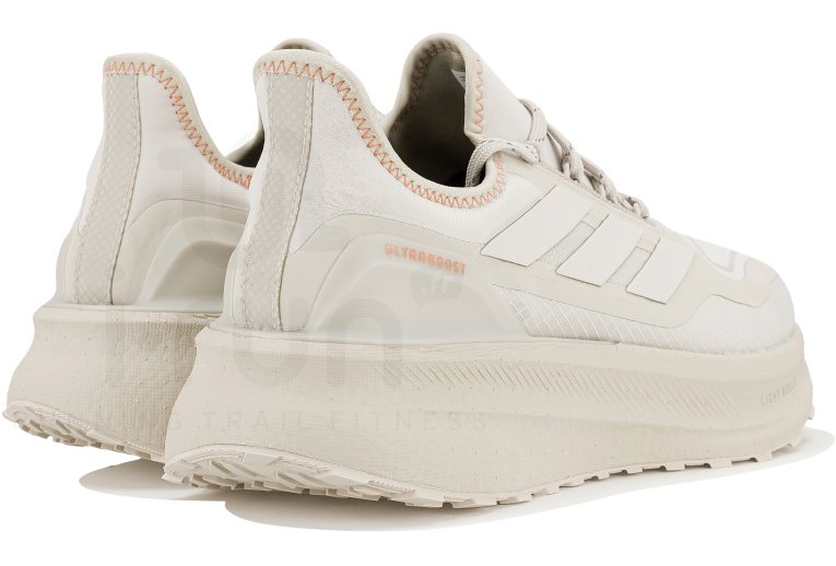 adidas UltraBOOST 5 Gore-Tex