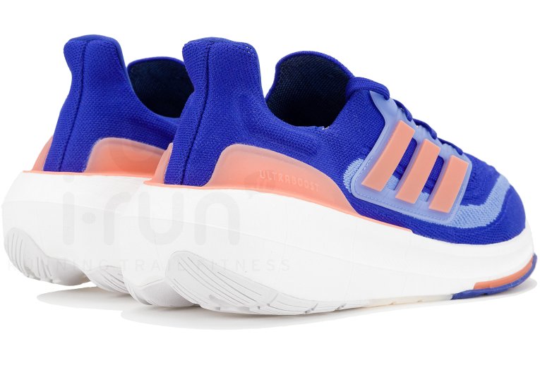 adidas UltraBOOST Light M