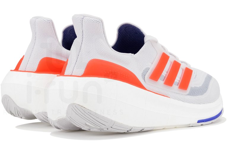 adidas UltraBOOST Light M