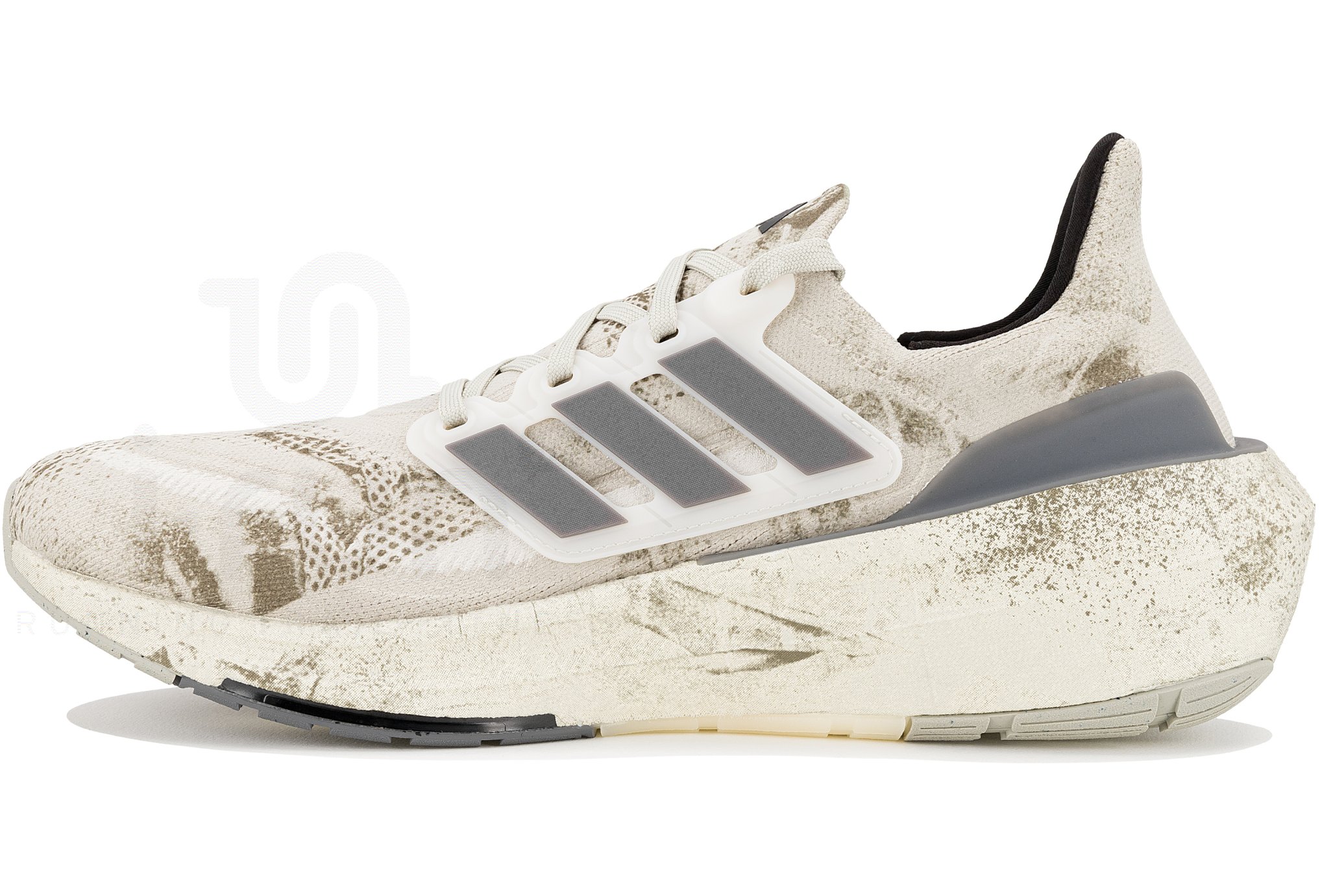 adidas UltraBOOST Light M