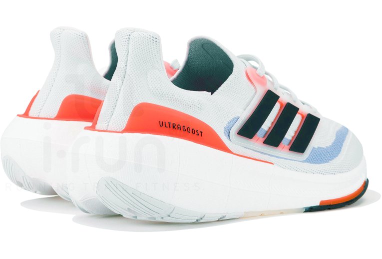 adidas UltraBOOST Light W