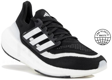 UltraBOOST Light W