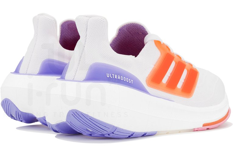 adidas UltraBOOST Light W 