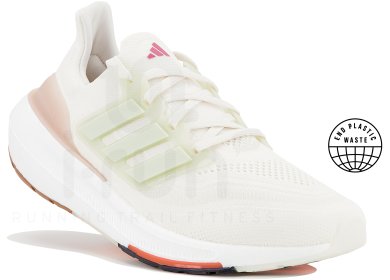 UltraBOOST Light W