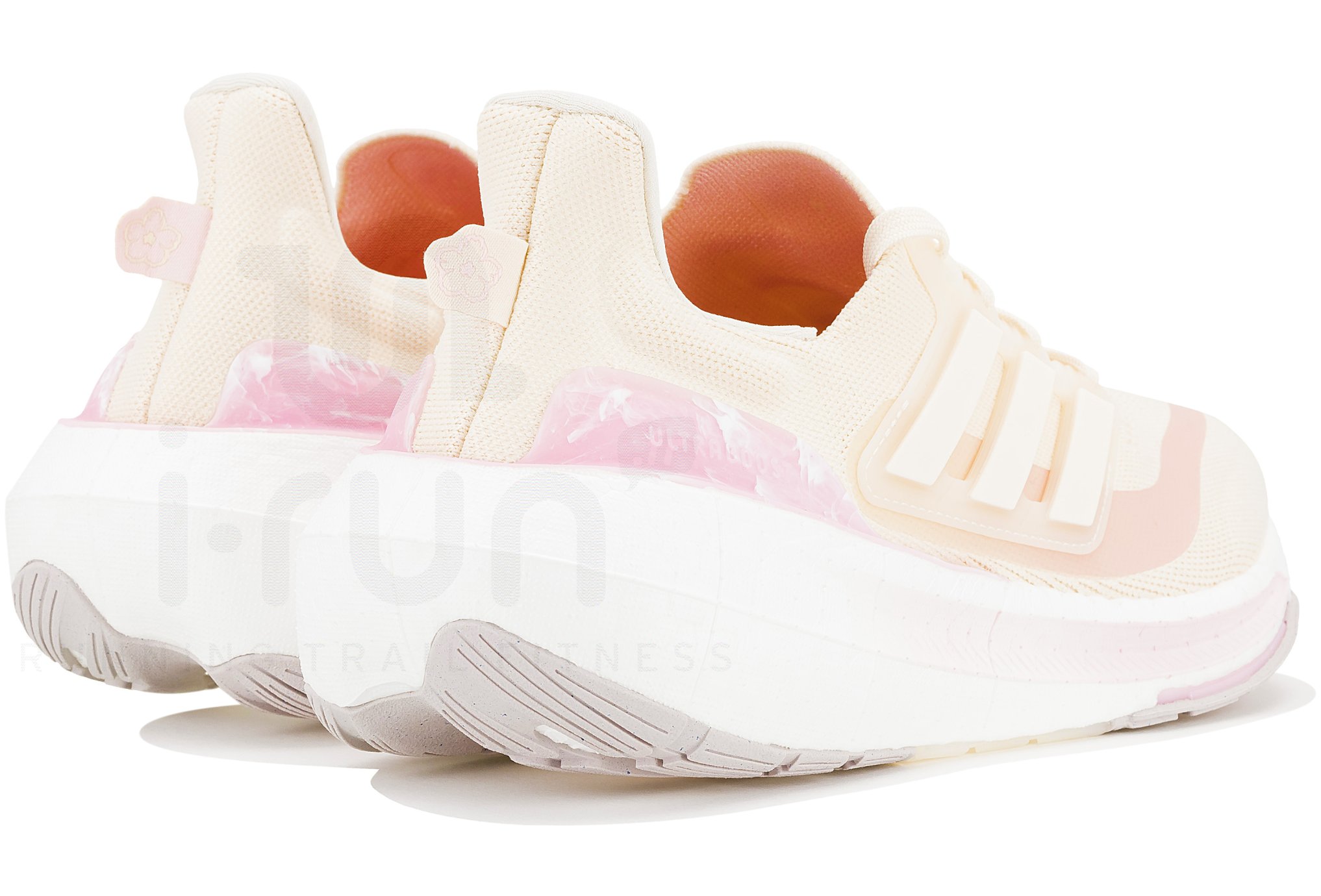 adidas UltraBOOST Light