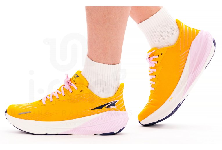 Altra AltraFWD Experience W 