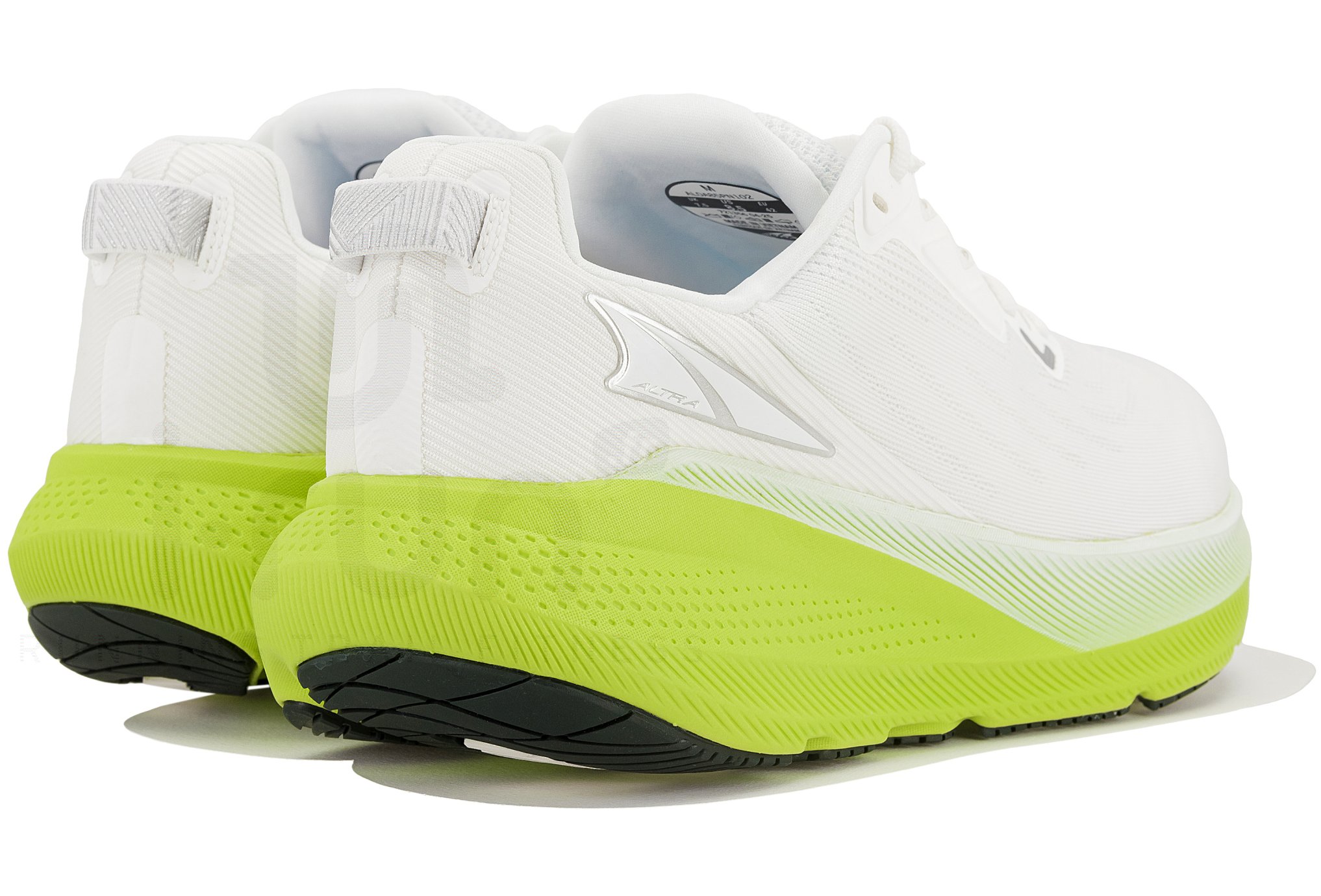 Altra :FWD Via