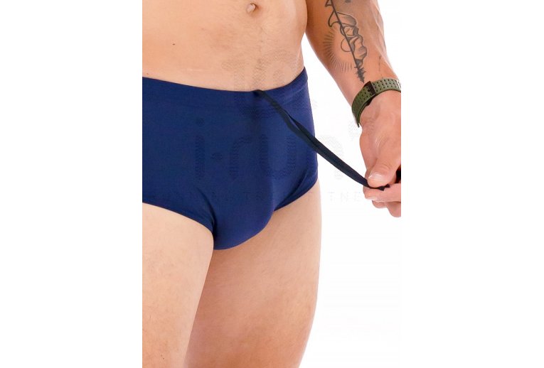 Aquasphere Essentials M