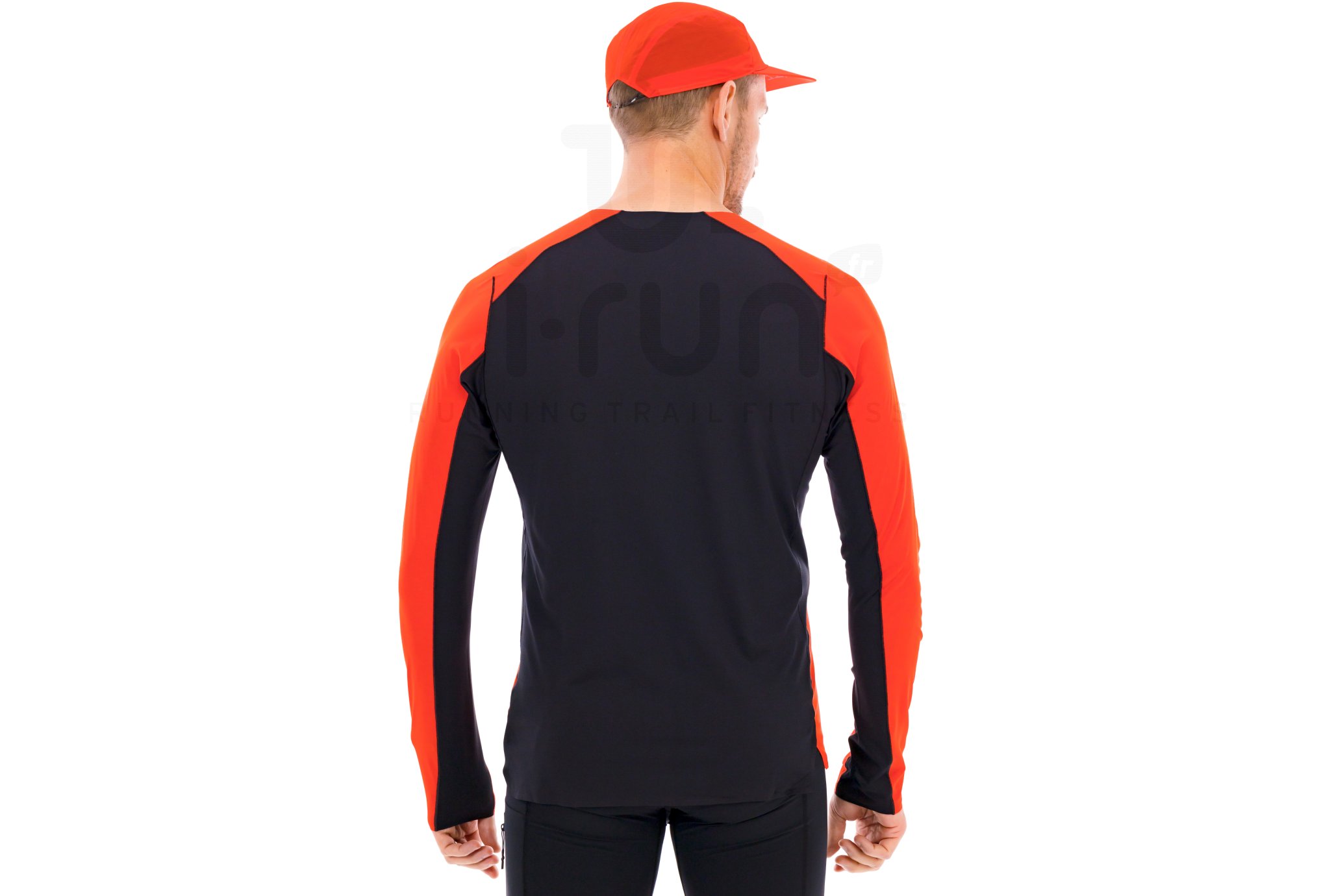 Arcteryx Norvan Downword Logo