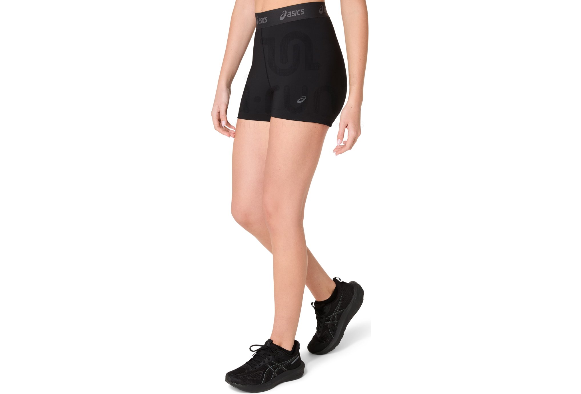 Asics Essential