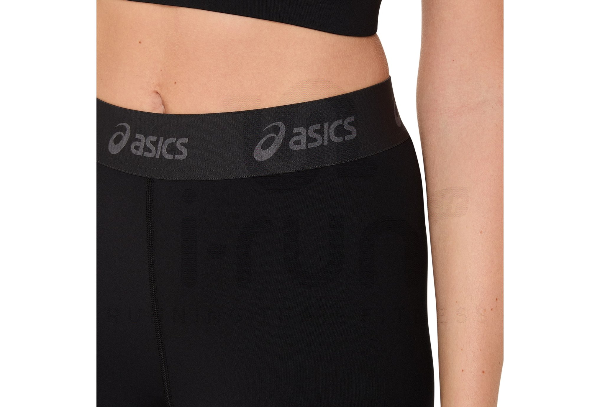 Asics Essential