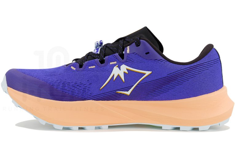 Asics Fuji Lite 6