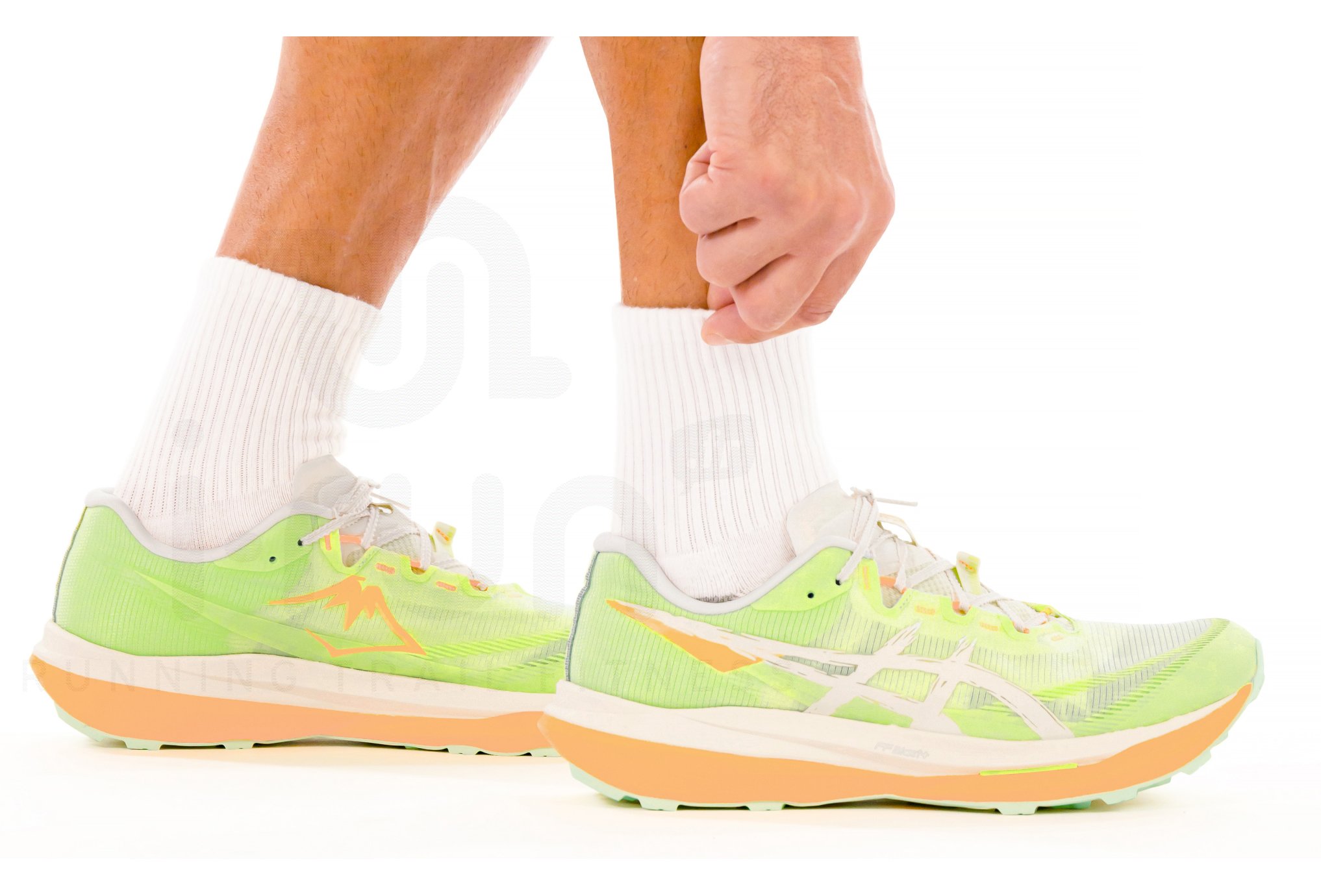 Asics Fujispeed 4