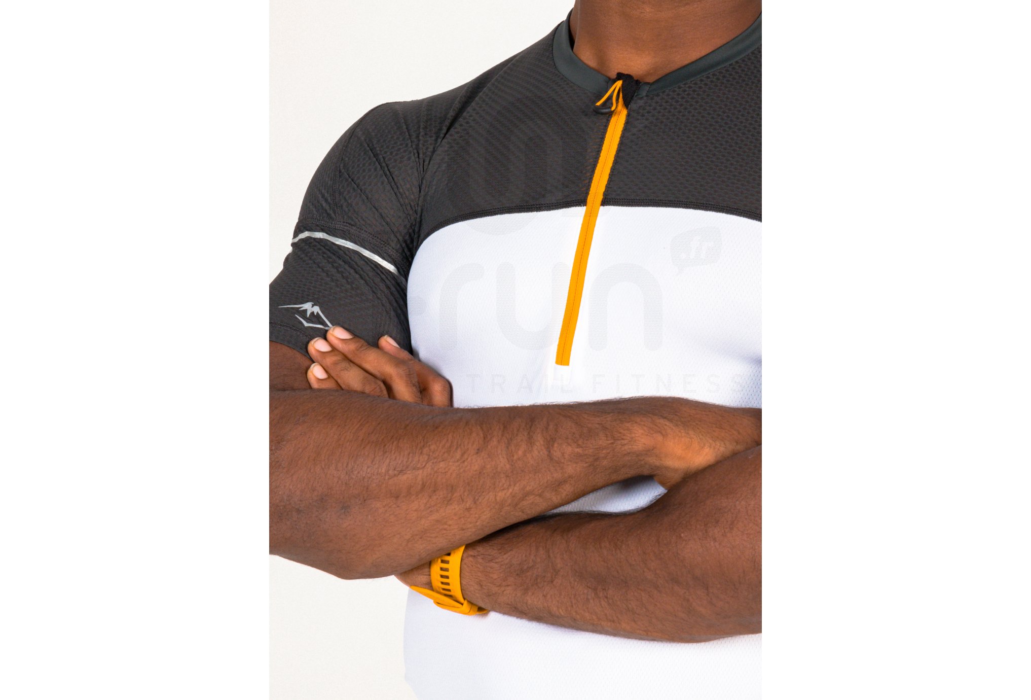 Asics camiseta manga corta Fujitrail 1/2 Zip