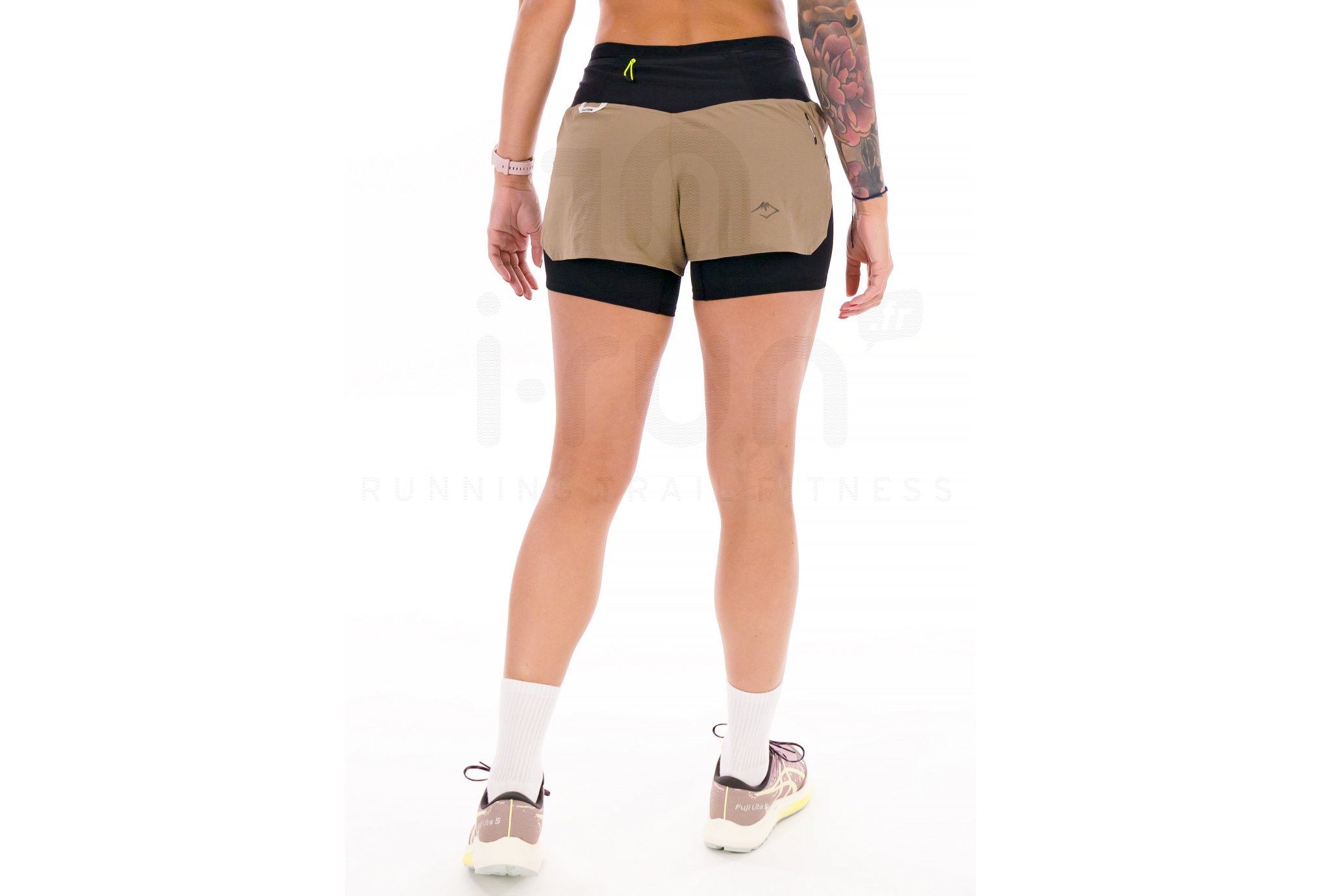 Asics pantal�n corto Fujitrail 2 en 1