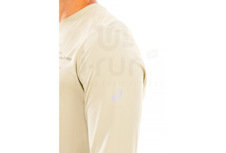 Asics Fujitrail Logo