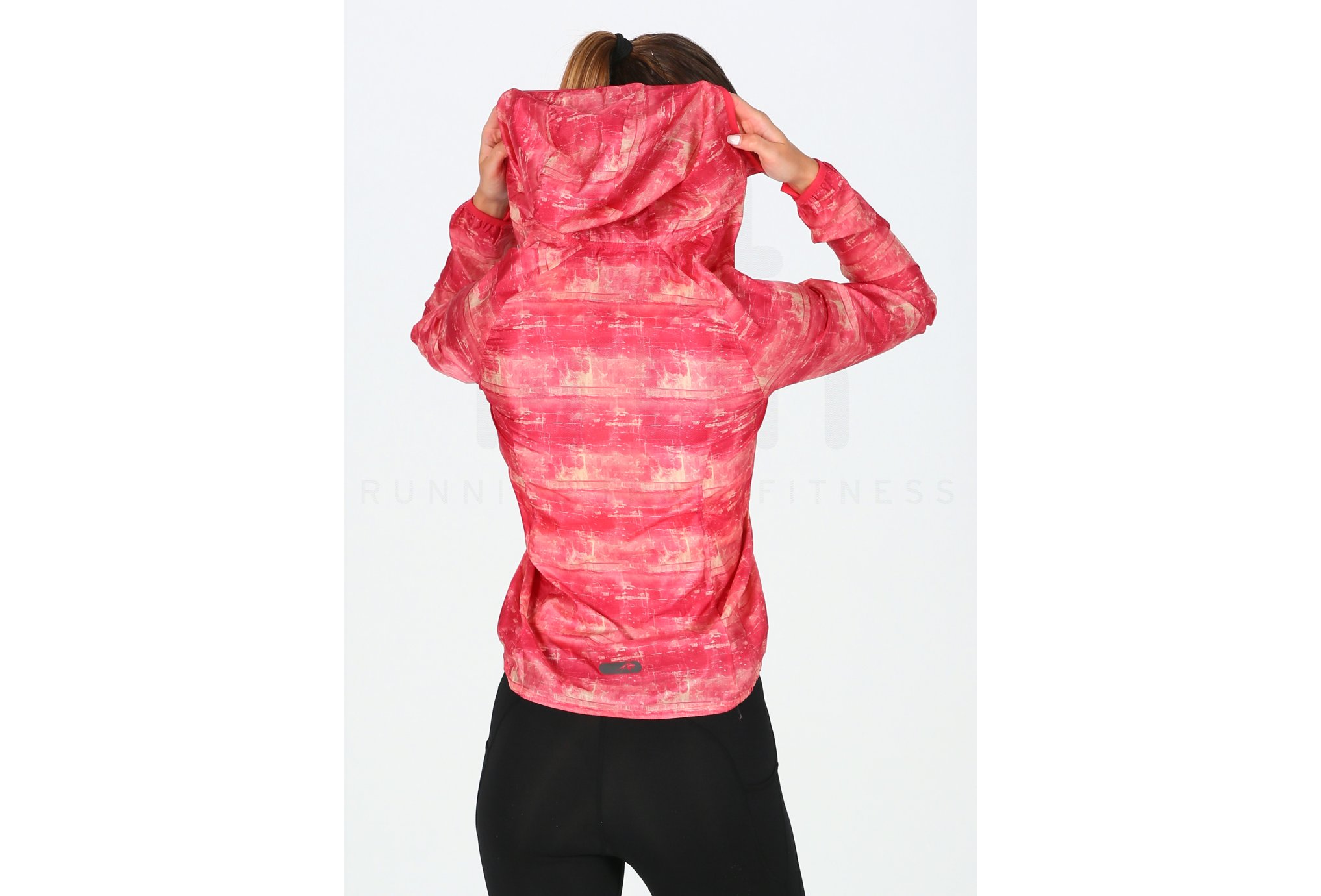 Asics Chaqueta Fujitrail Pack