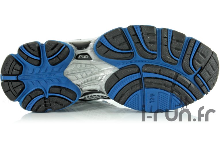 Asics Gel Nimbus 13 blanche et bleue 
