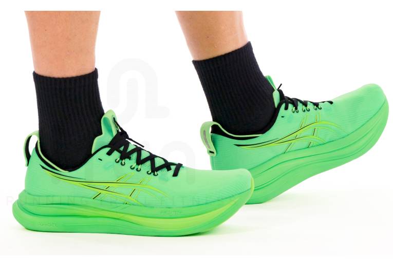 Asics Gel-Nimbus 28