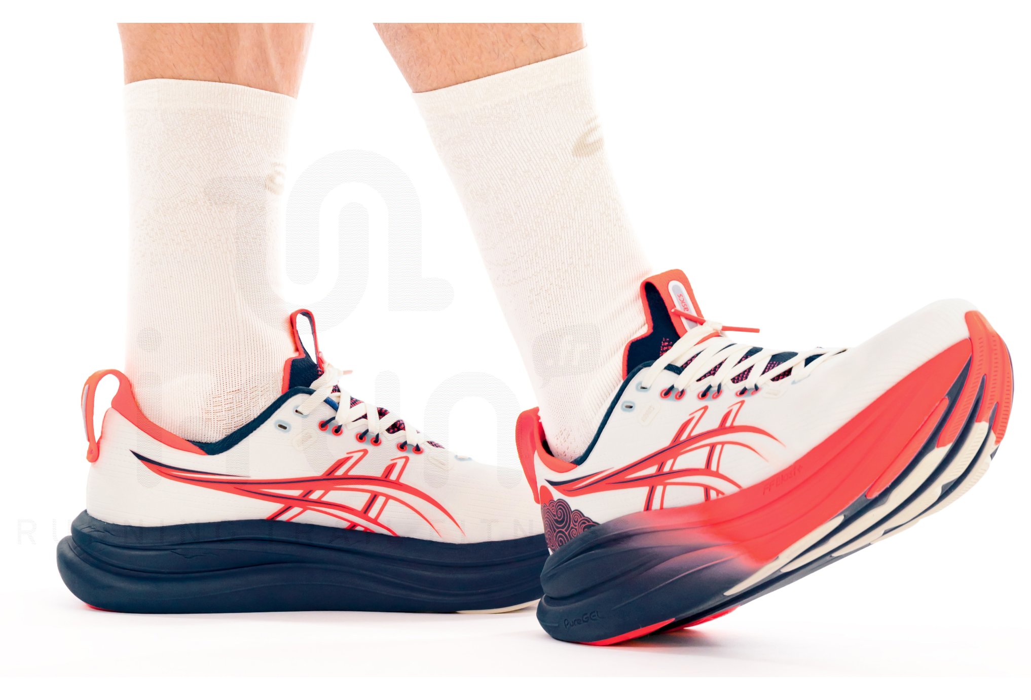 Asics Gel Nimbus 28 Runrise Runset