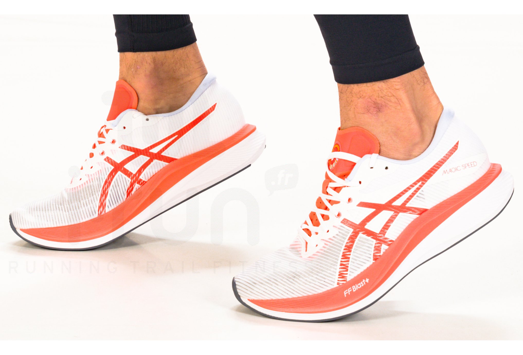 Asics Magic Speed 3