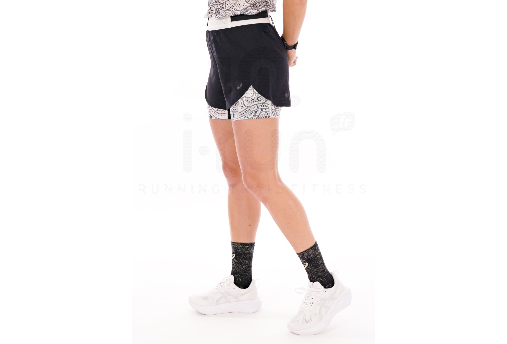 Asics pantal�n corto Metarun Split LTD
