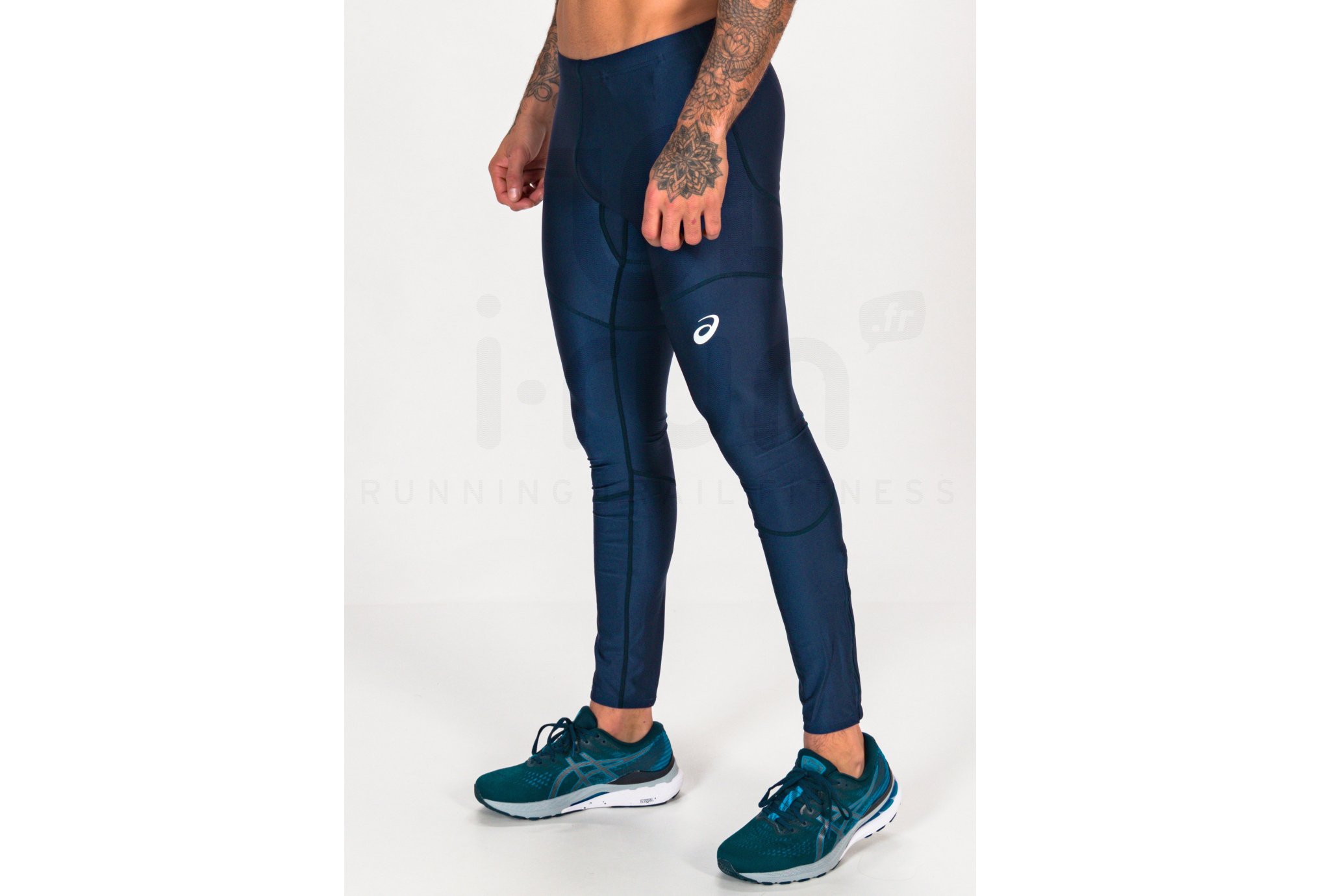 Asics Moving M