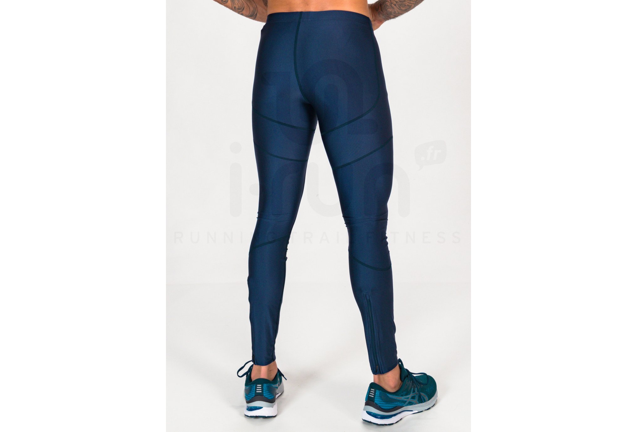 Asics Moving M