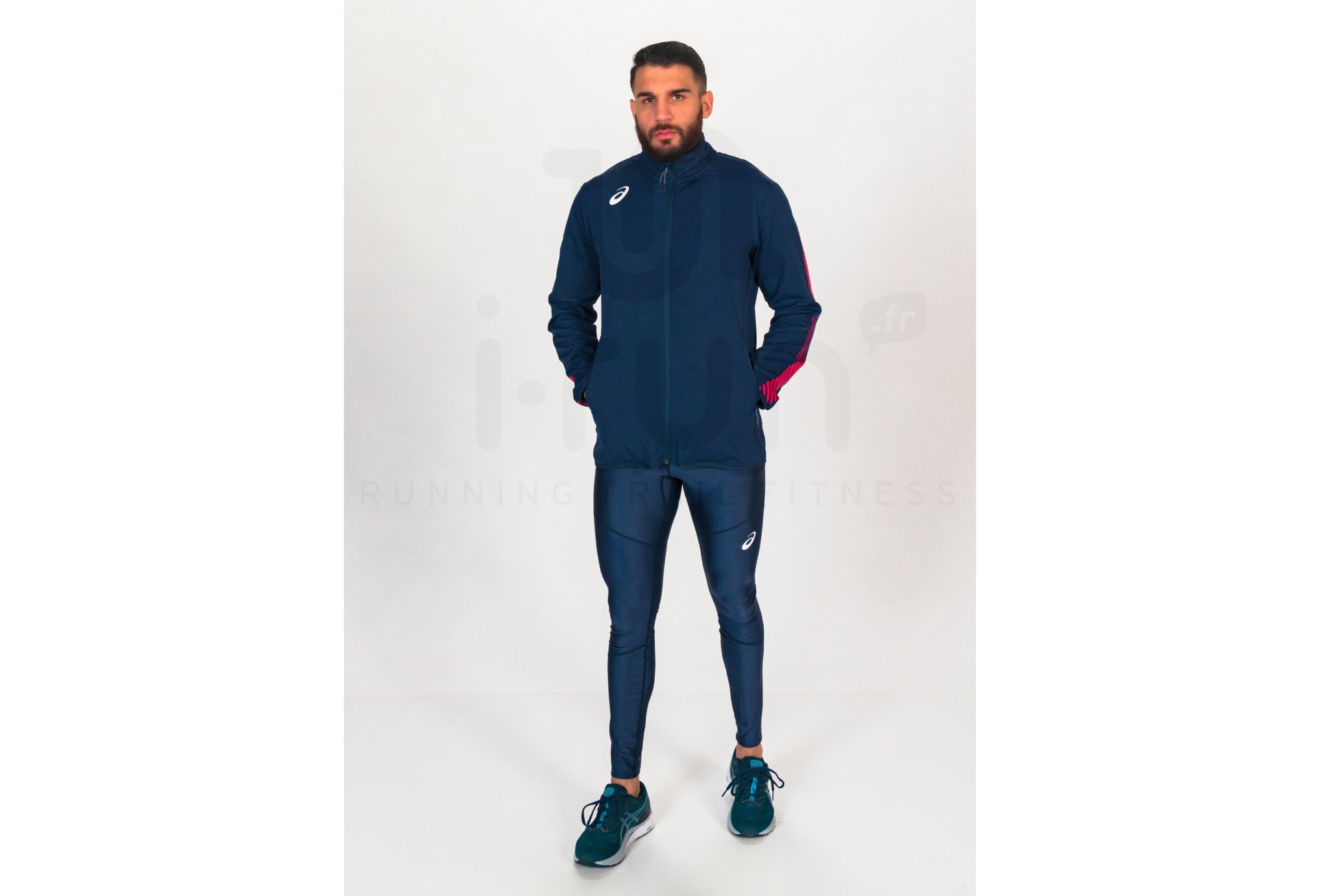 Asics Moving M