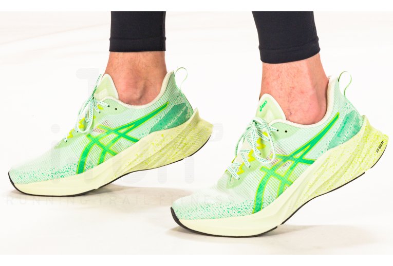 Asics Novablast 3 L.E Herren