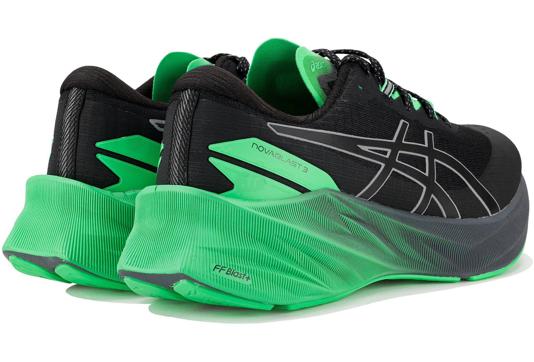 Asics Novablast 3 Lite-Show