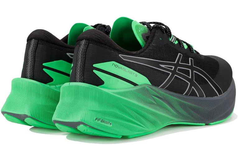Asics Novablast 3 Lite-Show