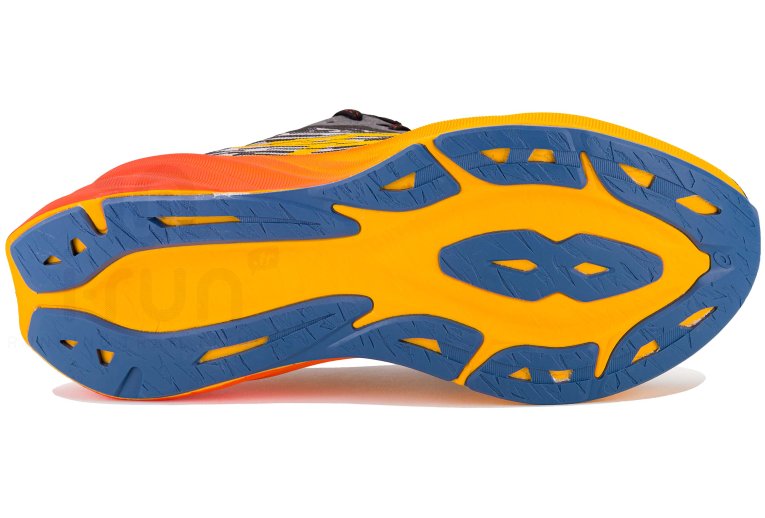 Asics Novablast 3