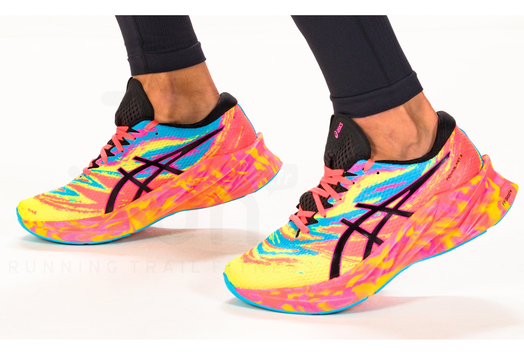 Asics Novablast 3